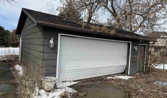 405 SE 13 St, Beresford, SD 57004
