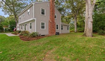 11 Knapton St St, Barrington, RI 02806
