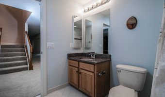 117 HARVESTER Dr, Lake Frederick, VA 22630