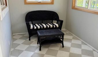 1402 Chestnut St, Atlantic, IA 50022