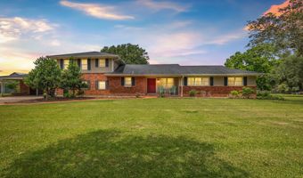 14002 S Guegnon St, Abbeville, LA 70510