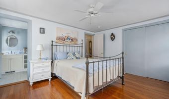 34 Black Duck Ln, Barnstable, MA 02630