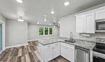 24 Hampstead Ln, Bella Vista, AR 72714