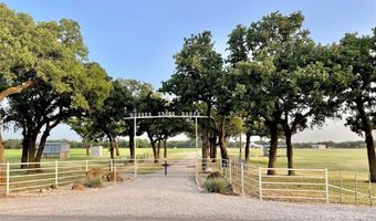 4991 Old Millsap Rd, Millsap, TX 76066