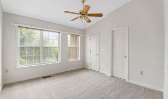 6908 FAIRFAX Dr 306, Arlington, VA 22213