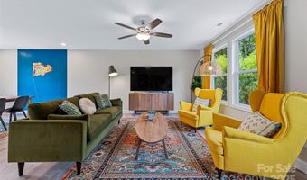9 Silent Pl, Asheville, NC 28806