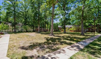 226 N THOMAS St 226-4, Arlington, VA 22203