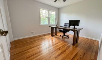 100 KNICKERBOCKER Dr, Belle Mead, NJ 08502