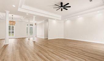 171 Larkspur Dr, Albany, GA 31721