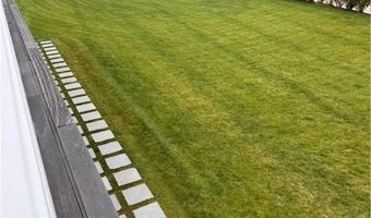150 Boston Neck Rd, Narragansett, RI 02882
