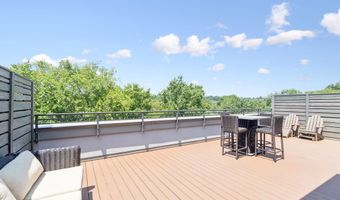 1800 MOUNT VERNON Ave 105, Alexandria, VA 22301