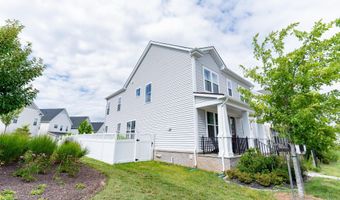 41914 SPRING AIR Dr, Brambleton, VA 20148