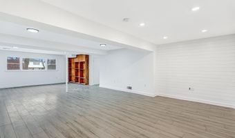 6408 MARYVIEW St, Alexandria, VA 22310