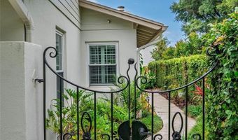830 OAK St, Orlando, FL 32804