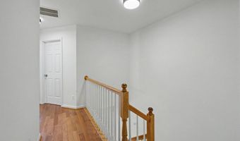 5438 SUMMER LEAF Ln, Alexandria, VA 22312