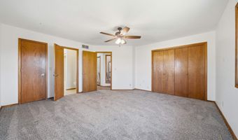 3 Debra Cir, Augusta, KS 67010