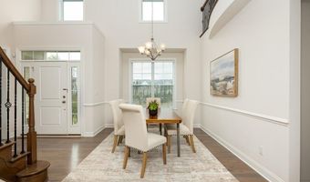 3000 N Spurway Dr, Ann Arbor, MI 48105