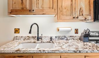 150 CHOKECHERRY Dr, Alpine, WY 83128