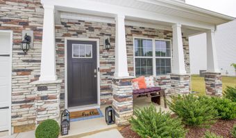 1179 Misty Creek Dr, Aberdeen, NC 28315