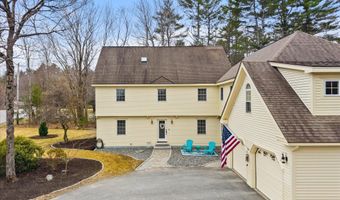 43 Darling Parke Dr, Bangor, ME 04401