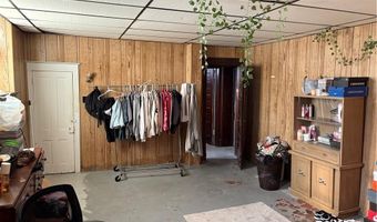 1015 S 6th St, Atchison, KS 66002