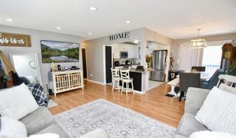 15 Cross St, Andover, NJ 07801
