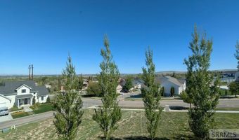 6315 E Chartwell Gdns, Ammon, ID 83406