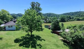 6779 Mud River Rd, Barboursville, WV 25504