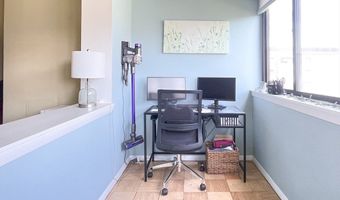 2 Hawthorne Pl 16K, Boston, MA 02114