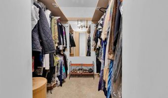 9802 Lyncarol Dr, La Mesa, CA 91941