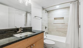 7500 WOODMONT Ave S714, Bethesda, MD 20814