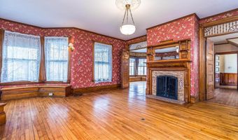 21 Winnipesaukee St, Franklin, NH 03235