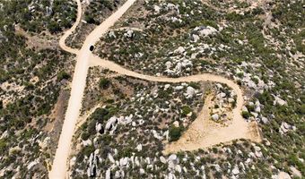 988 Crazy Horse Canyon Dr, Aguanga, CA 92536
