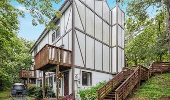 475- A KING St 13A, Basye, VA 22810