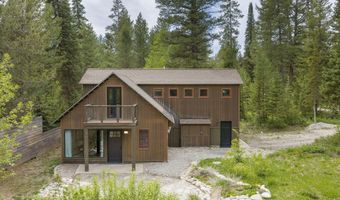 386 SPRUCE St, Alpine, WY 83128