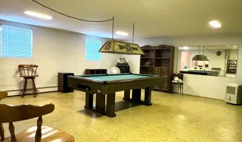 1203 Oak Ave, Aurora, MO 65605
