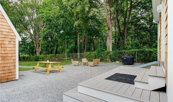 59 Melrose Ave, Jamestown, RI 02835