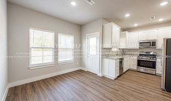 3102 SW Garrison Ln 2, Bentonville, AR 72712