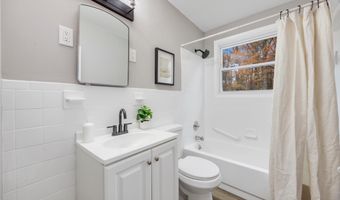 6 VICTOR Pkwy, Annapolis, MD 21403