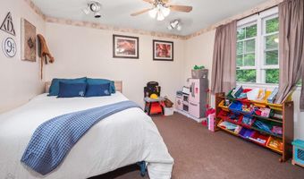 814 S HAYS St, Allentown, PA 18103