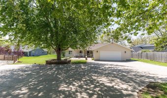 124 Bethesda St NW, Alexandria, MN 56308