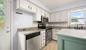 517 Greer Ln, Bardstown, KY 40004