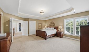 105 Morning Mist Dr, Aliquippa, PA 15001