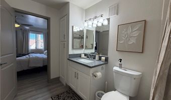 950 Seven Hills Dr 2021, Henderson, NV 89052
