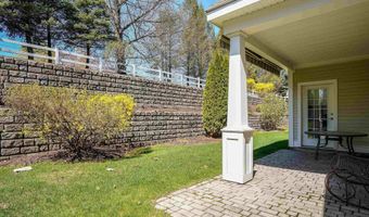 35 Metea Ln, Bedford, NH 03110