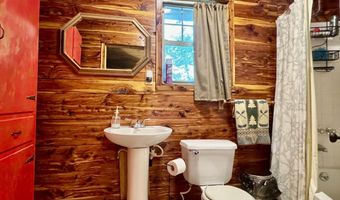 25 Hillbilly Hollar Rd, Bedford, IN 47421