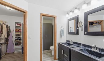 2014 2nd Ave SE, Altoona, IA 50009