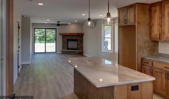 620 Pondhurst Dr, Amery, WI 54001