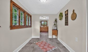 21133 Rich Valley Rd, Abingdon, VA 24210