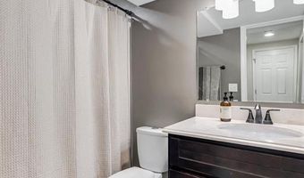 5123 Dominion Dr, Arnold, MO 63010